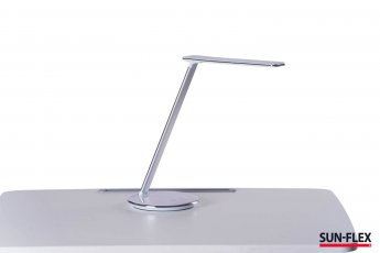 Galda lampa SUN-FLEX®QLITE™ ar iebūvētu bezvadu tālruņa lādētāju, balta