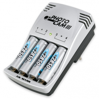 Lādētājs PhotoCam III + 4 AA baterijas tips 2850 (vismaz 2650 mAh)
